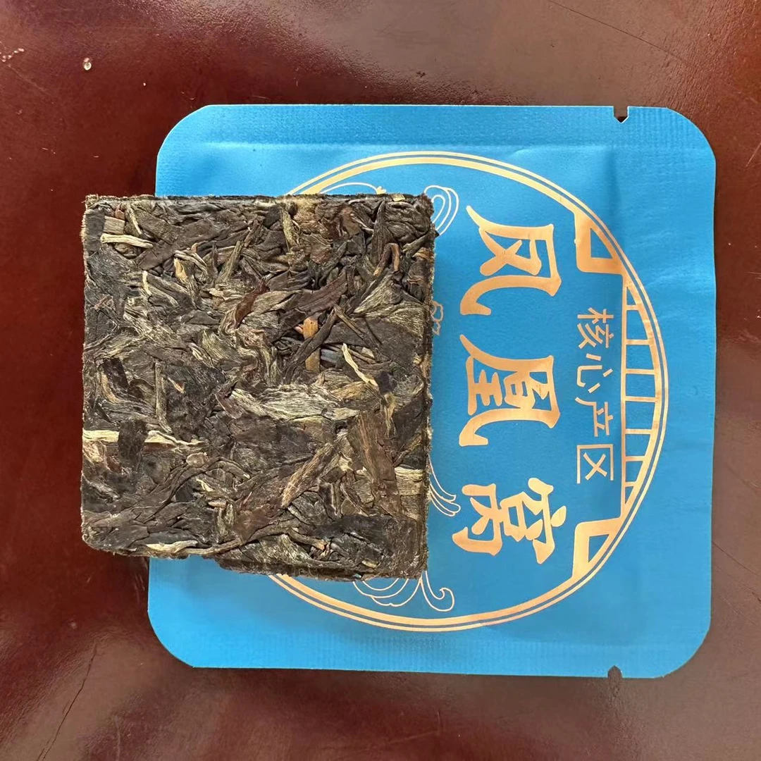 2023年 凤凰窝 方片 普洱茶生茶方片8g