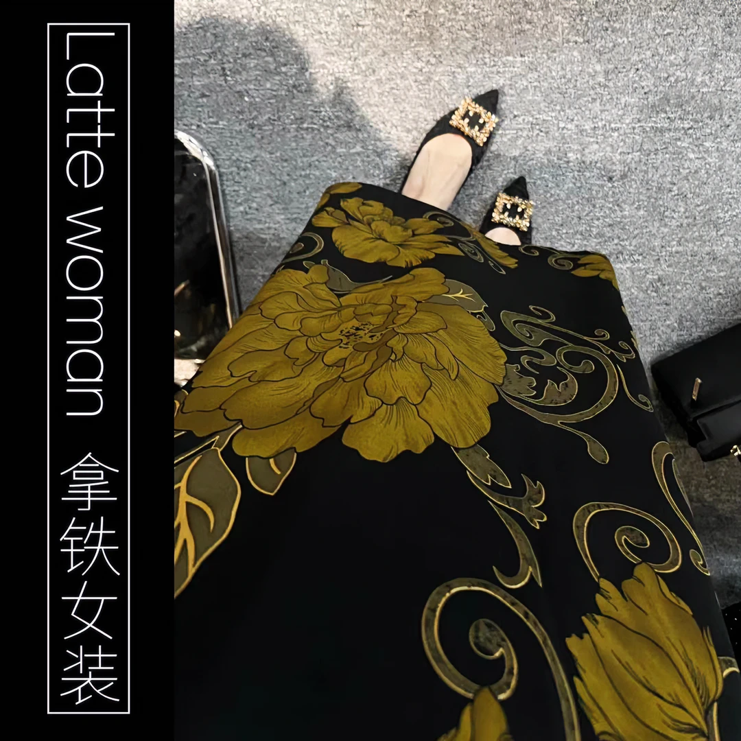 （金玉瑶）新款设计师时尚手绘印花女士弹力腰侧开叉半身裙#C133-21