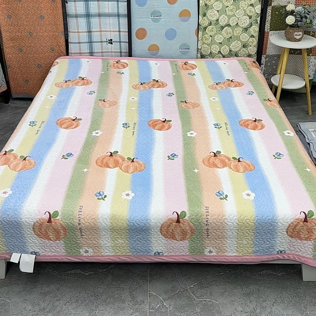 2*2.3米 冬季保暖牛奶绒床盖《彩虹》