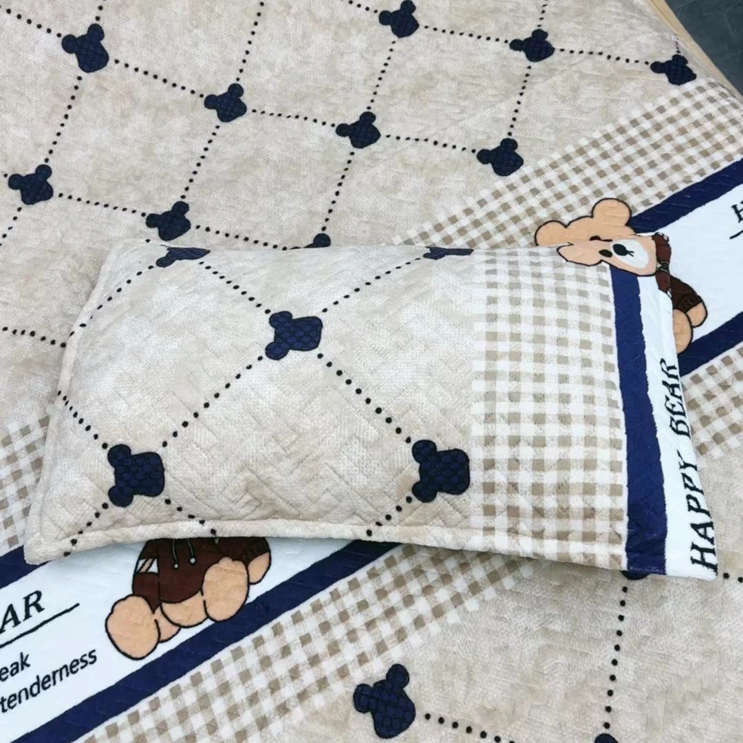 牛奶绒 50*70 枕套 一对两条《奶茶熊》