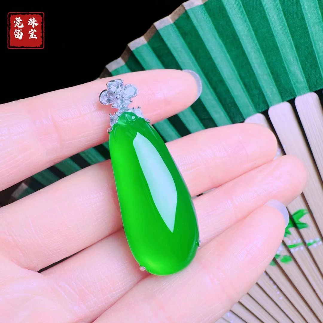 荣一珠宝 天然绿玉髓高品质大气福瓜吊坠辣色翠色光泽度好