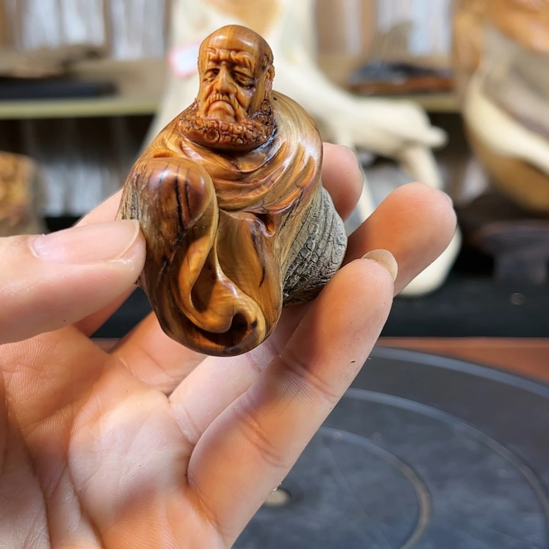 【闪购商品】崖柏武****片