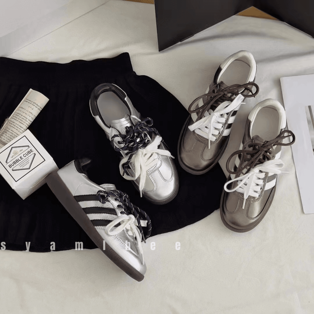 双鞋带真皮平底板鞋女银色2024秋季新款德训鞋舒适运动休闲鞋