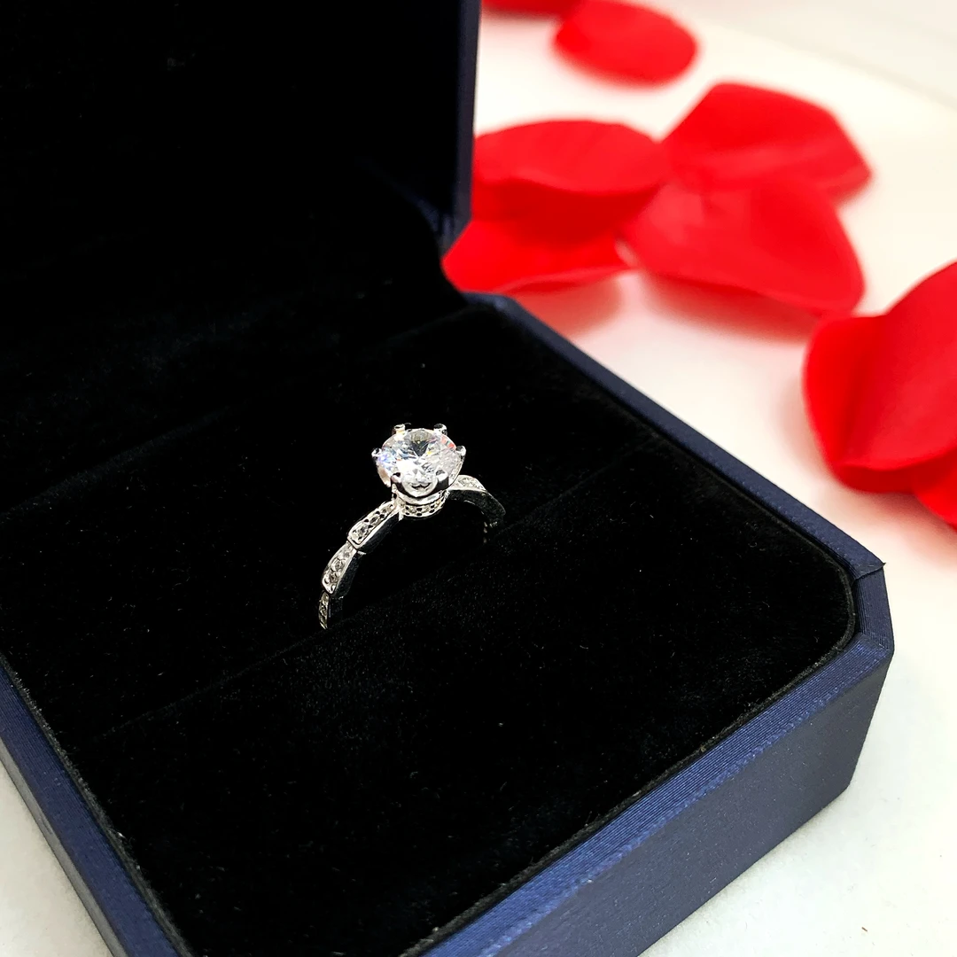 足银戒指 足银990轻奢时尚锆石节节高蛇骨戒指镶嵌送礼物开口