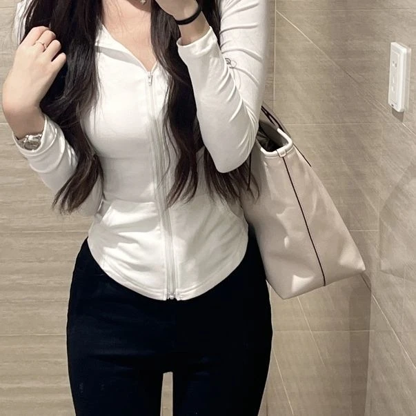 夏季新款校花感少女防晒开衫纯欲风巨显瘦胸大腰细外搭休闲外套女