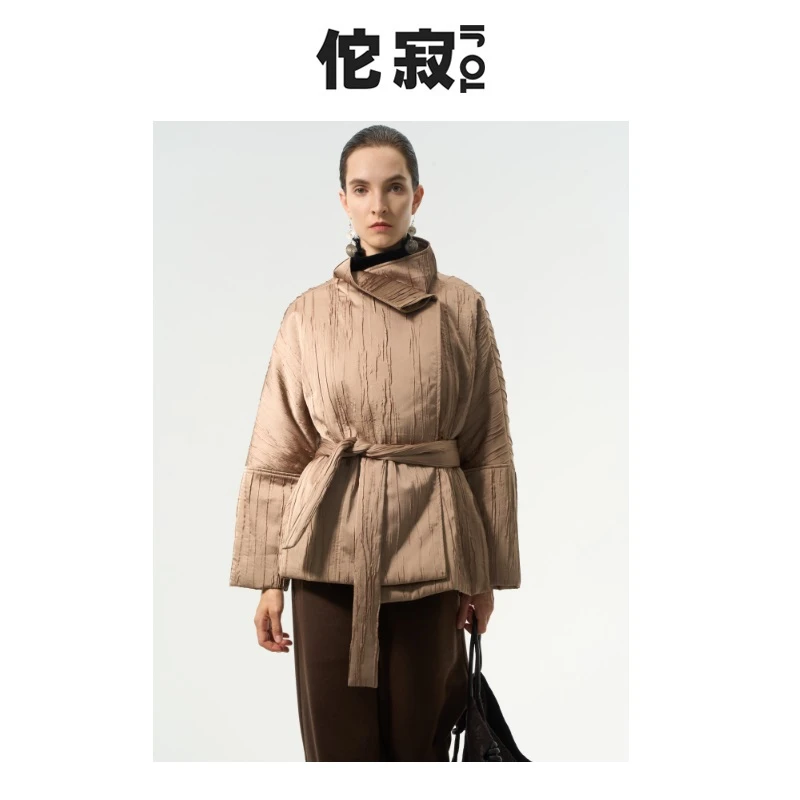 佗寂时尚文艺百搭高级感气质保暖冬季棉服外套女士AJN4F640