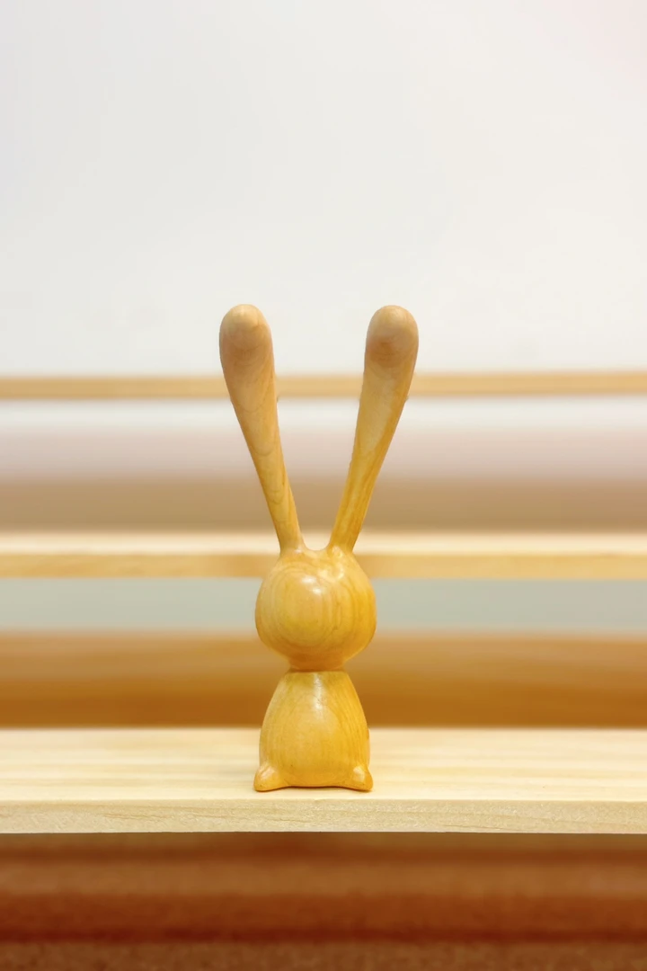 小兔子摆件创意按摩棒可爱桌面装饰