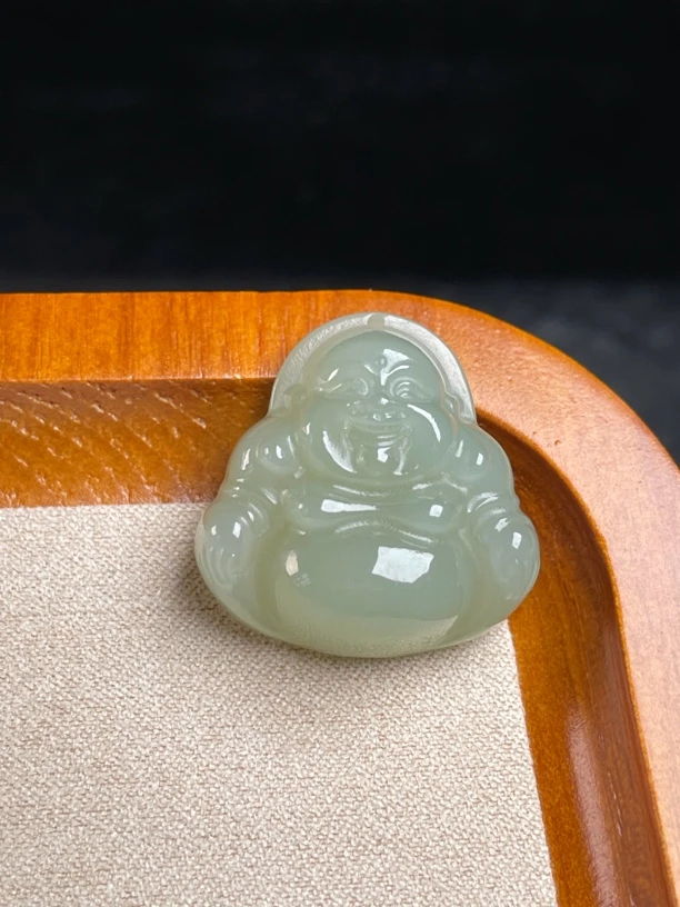 笑口常开天然和田玉大肚弥勒佛公玉坠大气百搭雕刻