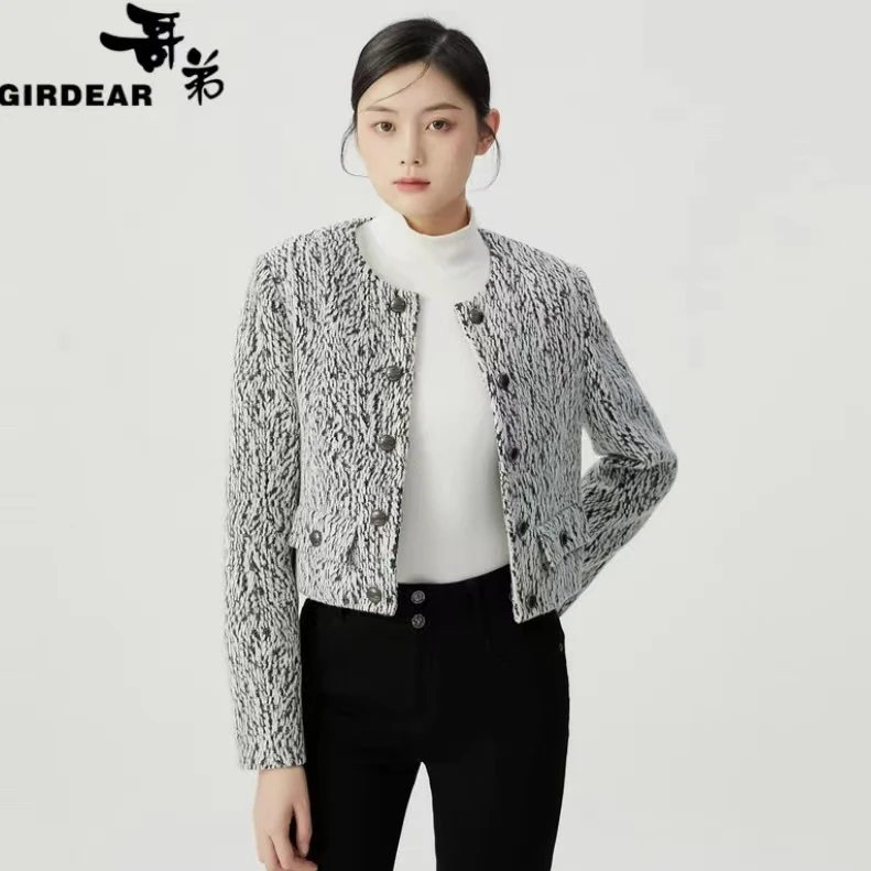 GIRDEAR/哥弟哥弟百搭复古简约短款小香风外套1400680