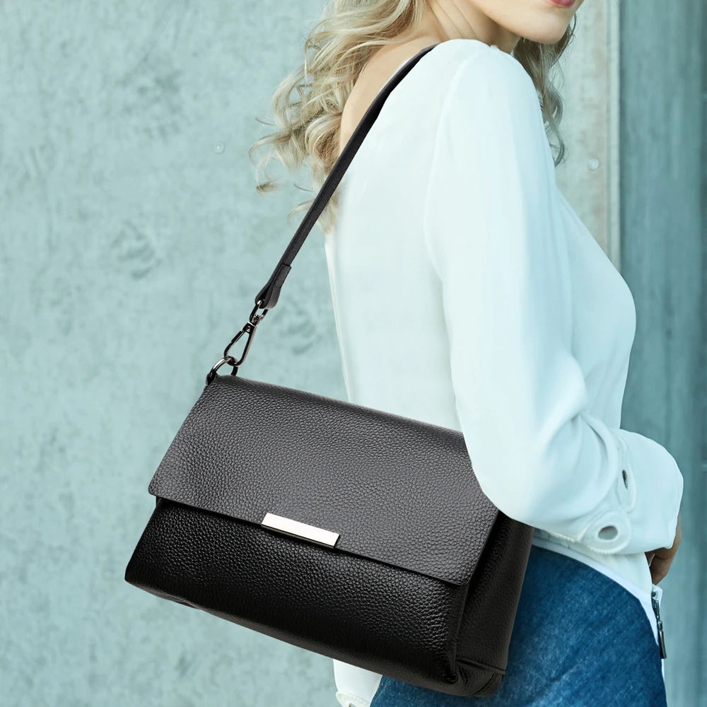 CCAMO真皮小包包女斜挎包高级感中年女包简约黑色包包单肩妈妈包