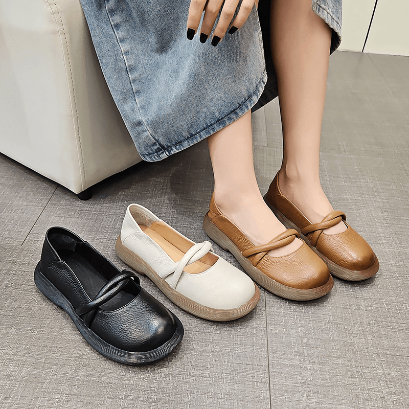 2024新款秋冬复古时尚百搭真皮妈妈鞋软底软面防滑女单鞋 128