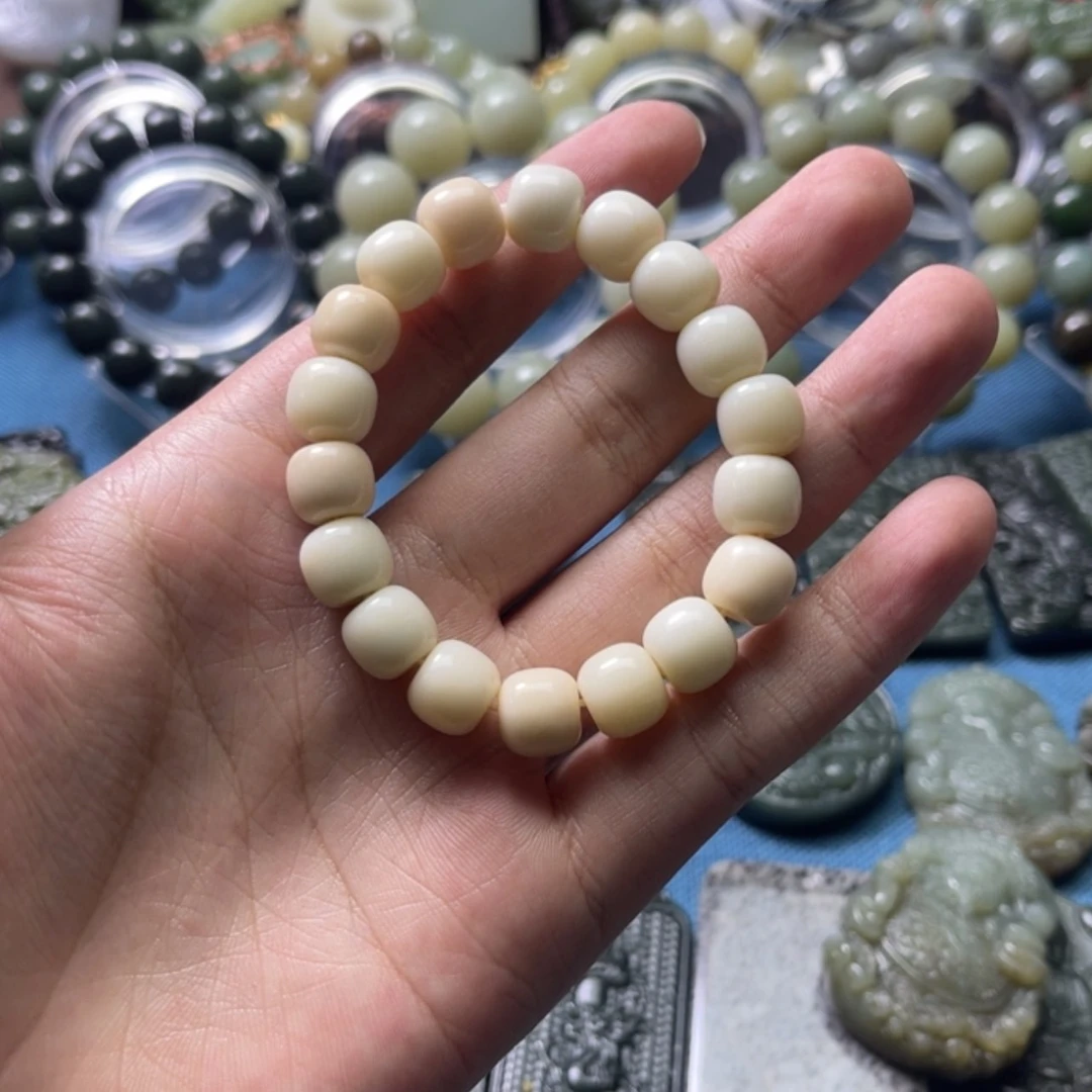 【闪购商品】和田玉手串未镶嵌?***坤t