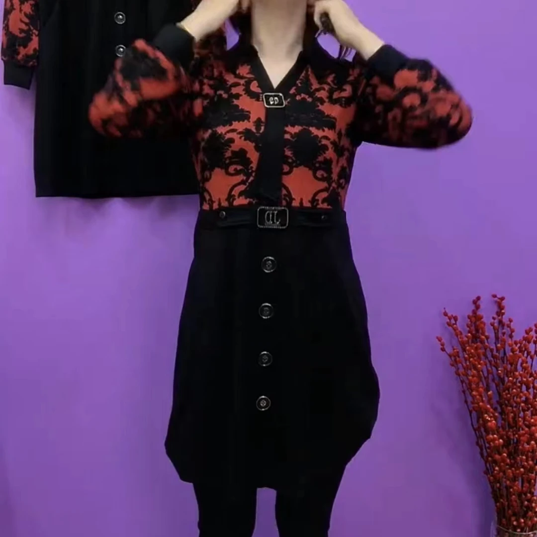 时尚显瘦连衣裙2024秋季女士新款翻领高级印花拼接双兜气质百搭裙