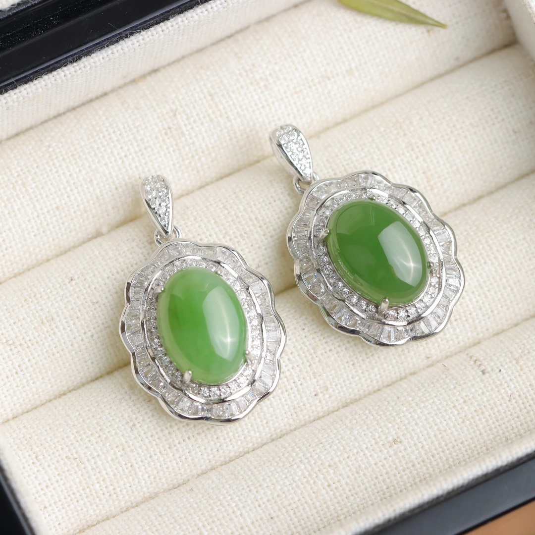 S925银素银镶嵌碧玉花边蛋面女款吊坠 不含链 多样性发货 发其一