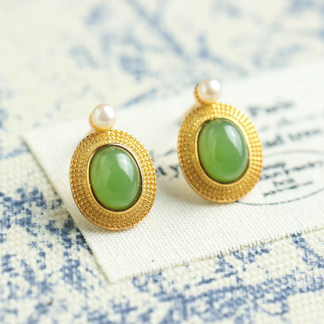S925银镀金镶嵌和田玉碧玉蛋面时尚气质精致送礼女款耳钉
