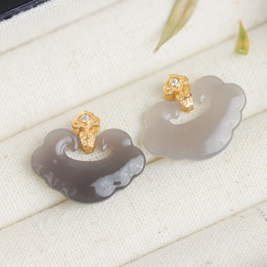 S925银镶嵌烟紫玉如意锁女款吊坠（不含链）多样性发货 发其一