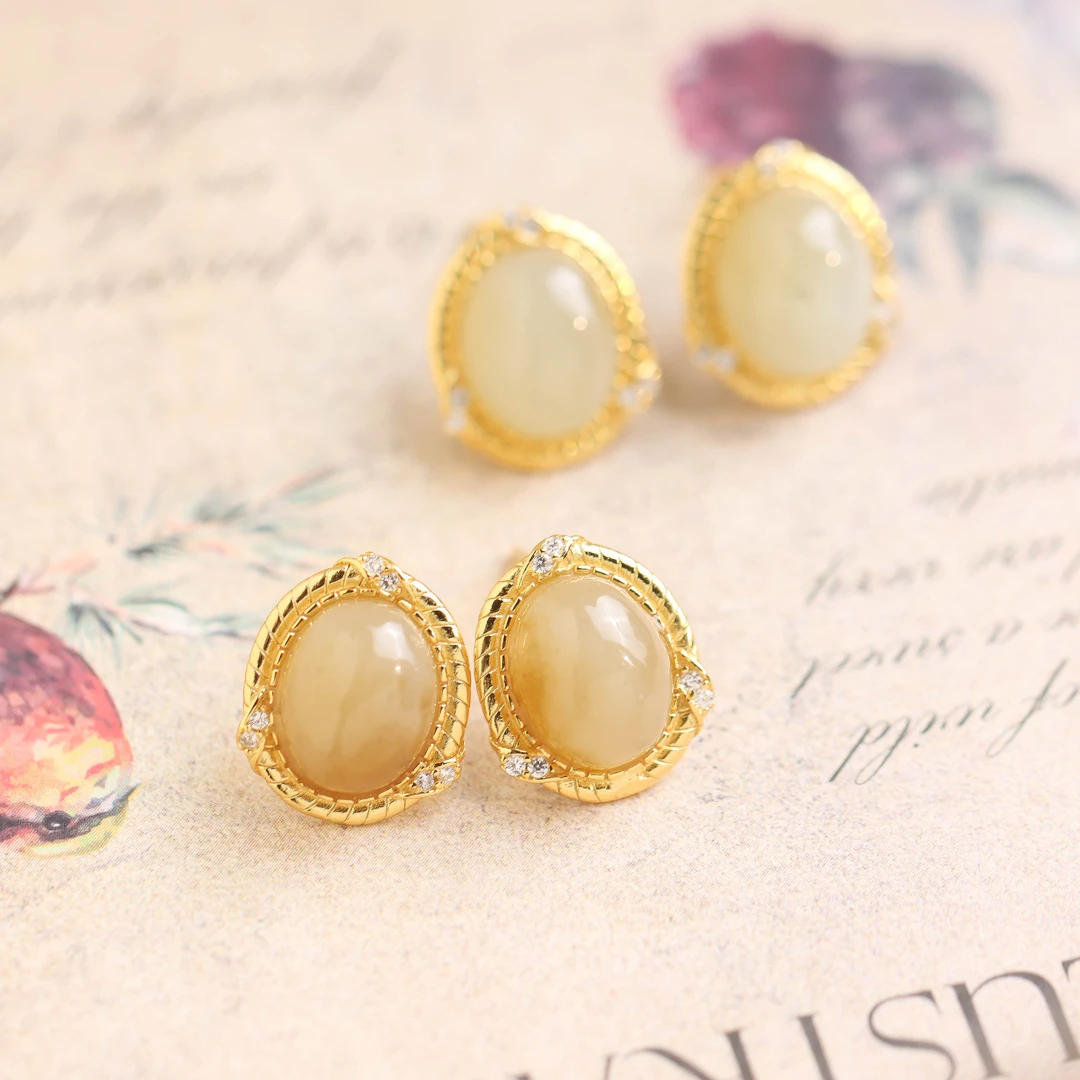 S925银镀金镶嵌糖玉蛋面女款耳钉(多样性发 发其一)