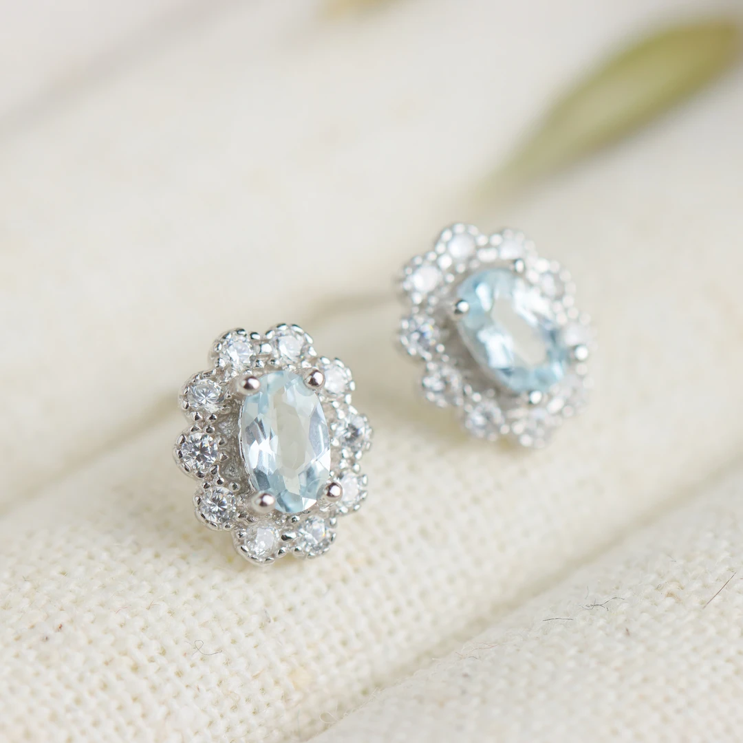 S925银素银镶嵌海蓝宝爪镶蛋面时尚精致小清新女款耳钉