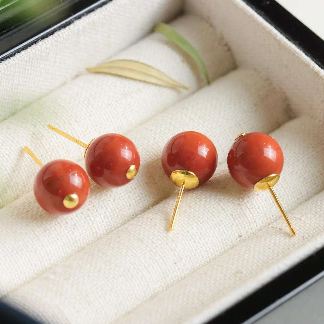 S925银镀金镶嵌南红玛瑙圆珠宫廷风女款耳钉（多样性发货 发其一）