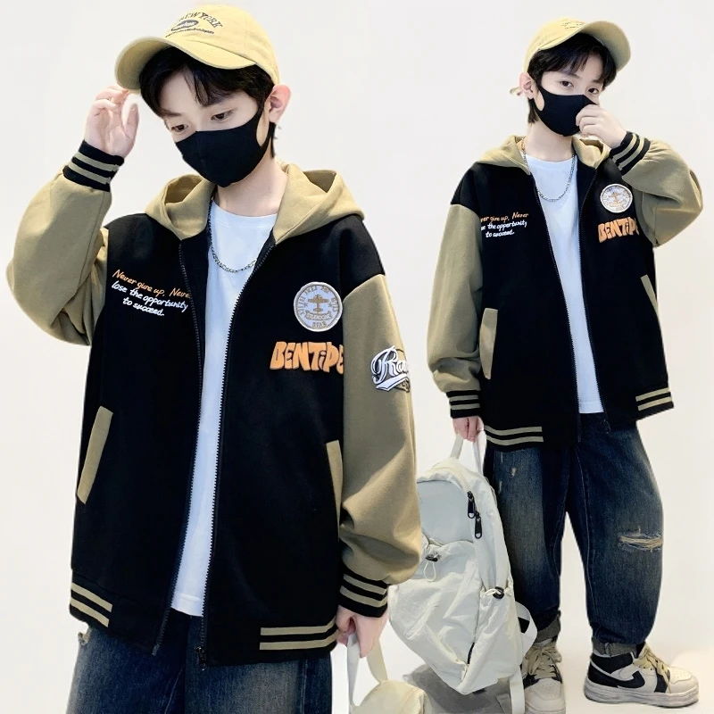儿童装男童春秋外套2024新款中大童连帽拼接上衣韩版帅气拉链衫潮