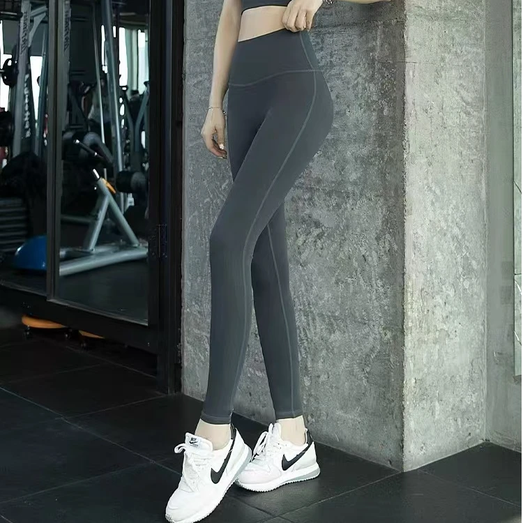 裸感时尚踩脚弹力运动瑜伽裤高弹速干显瘦高腰B-203