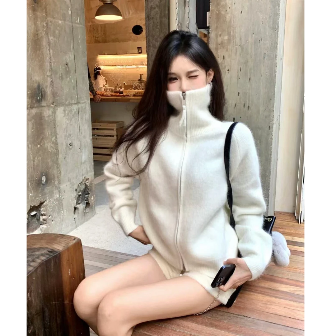 开衫毛衣女冬季新款上衣设计感小众显瘦法式外套针织衫高腰短裤