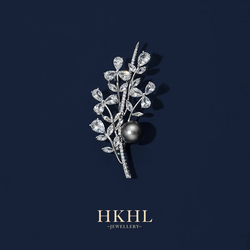 铜合成锆石胸针 HKHL 一束花花 胸针高档女士胸花别针设计感小
