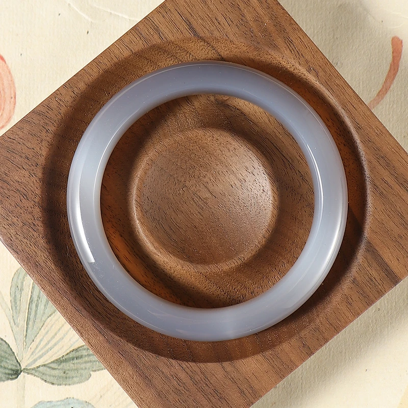 【正圈-纯净版】白月光 天然玛瑙手镯  宽11-12mm左右玛瑙水草手镯