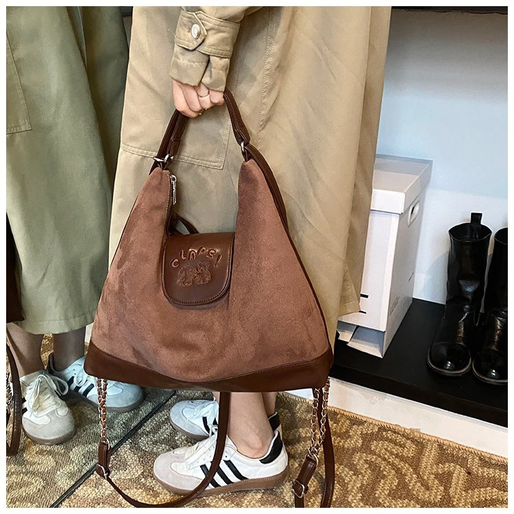 美拉德复古通勤包包女2024新款秋冬时尚大容量双肩包高级感单肩包