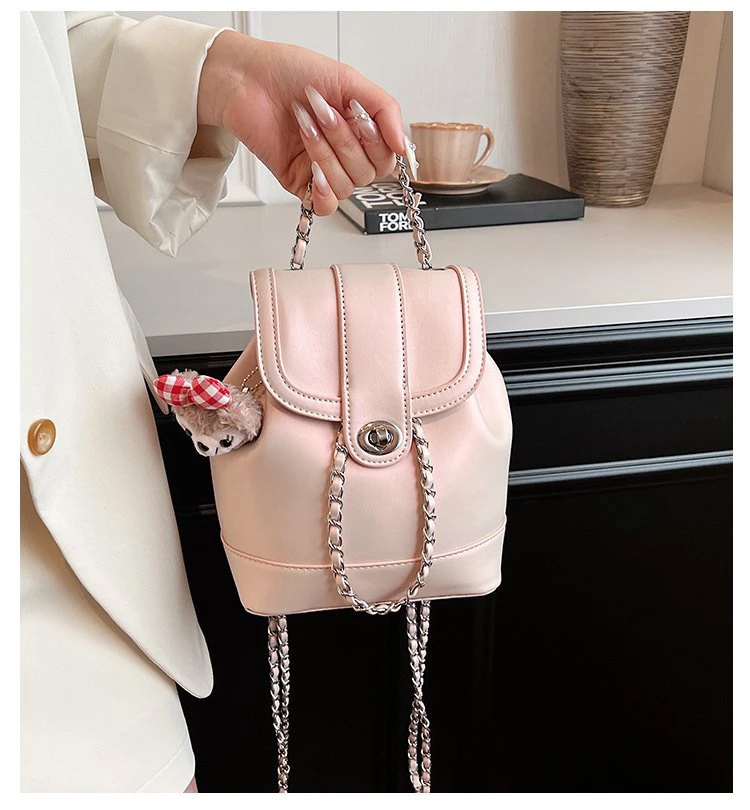 小豆子双肩包包女式2024夏新款潮时尚链条水桶包学生单肩手提背包