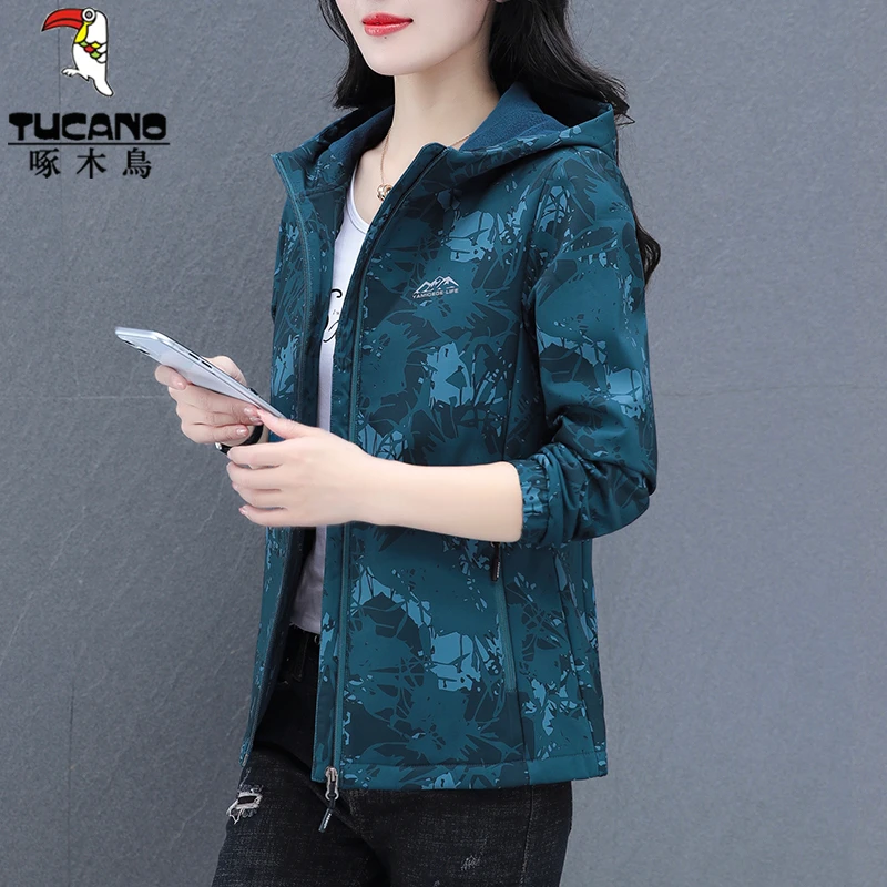 【官方正品】啄木鸟加绒外套女春秋款2025新款显瘦连帽夹克上衣女士
