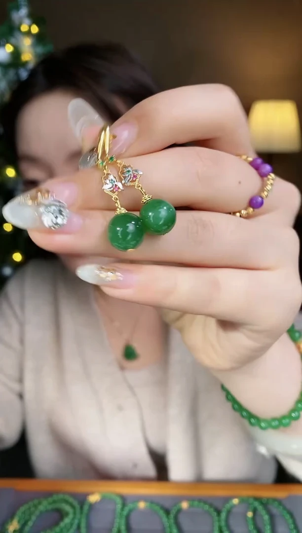 【闪购商品】和田玉耳饰未镶嵌@@E7871