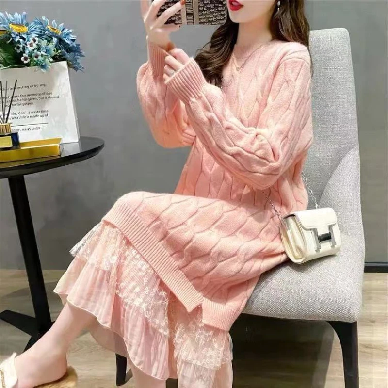 哺乳期连衣裙秋冬装产后期喂奶衣服针织毛衣打底衫外出时尚辣妈款