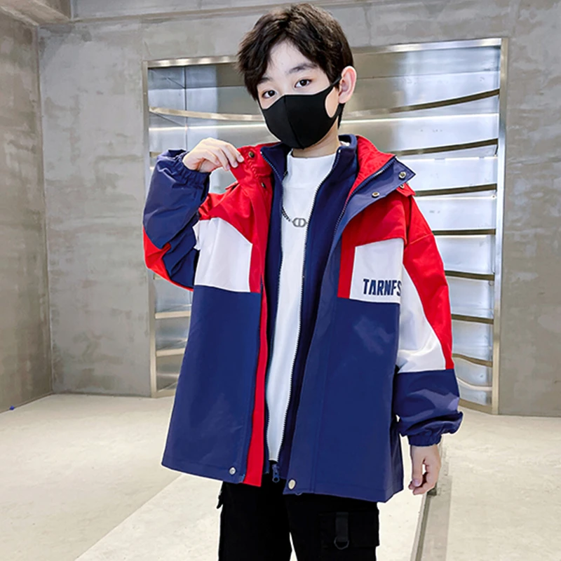 男童秋装外套三合一冲锋衣可拆卸2024新款儿童装秋季上衣酷帅大童