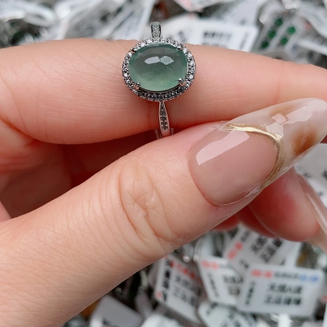 翡翠戒指未镶嵌258888855555