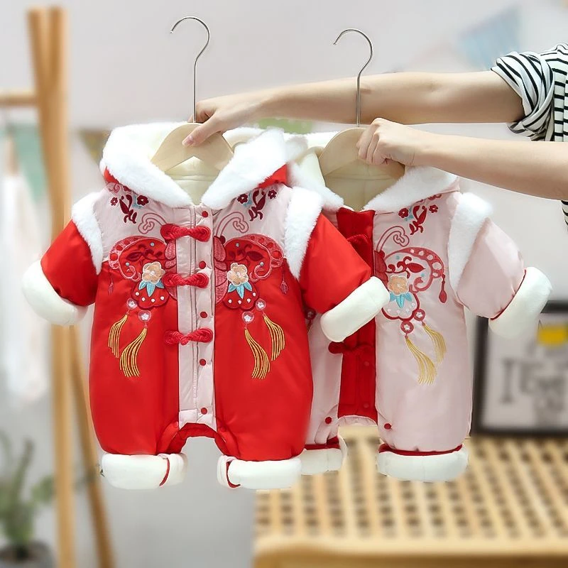 婴儿冬款加绒加厚连体衣服新年女宝宝过年红色喜庆拜年爬服棉哈衣