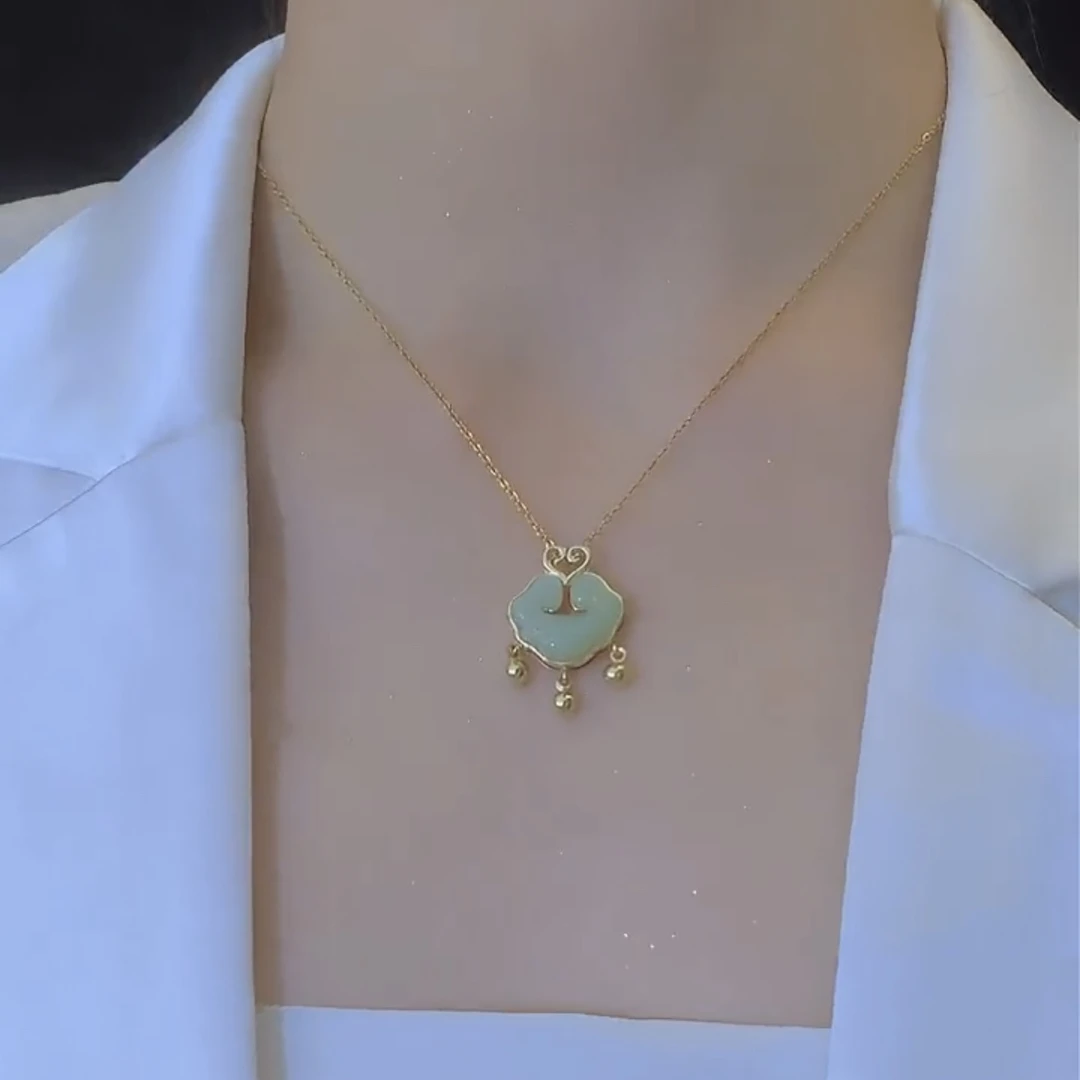 铜合金吊坠 平安锁项链女款2025新款时尚百搭小众设计锁骨链饰品