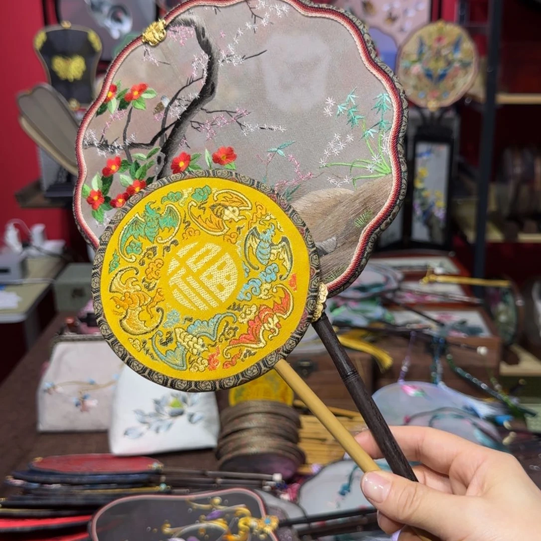 刺绣L****y纯手工苏绣双面绣