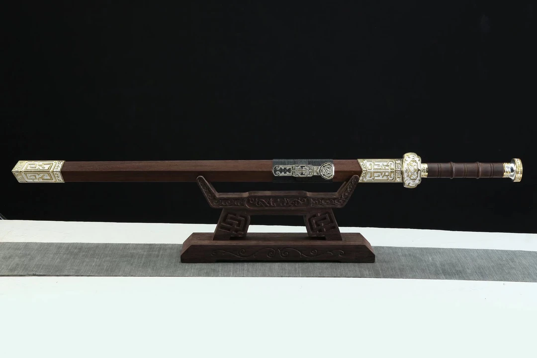 28寸白底双色战锋汉剑（合金鸡翅木款）未开刃