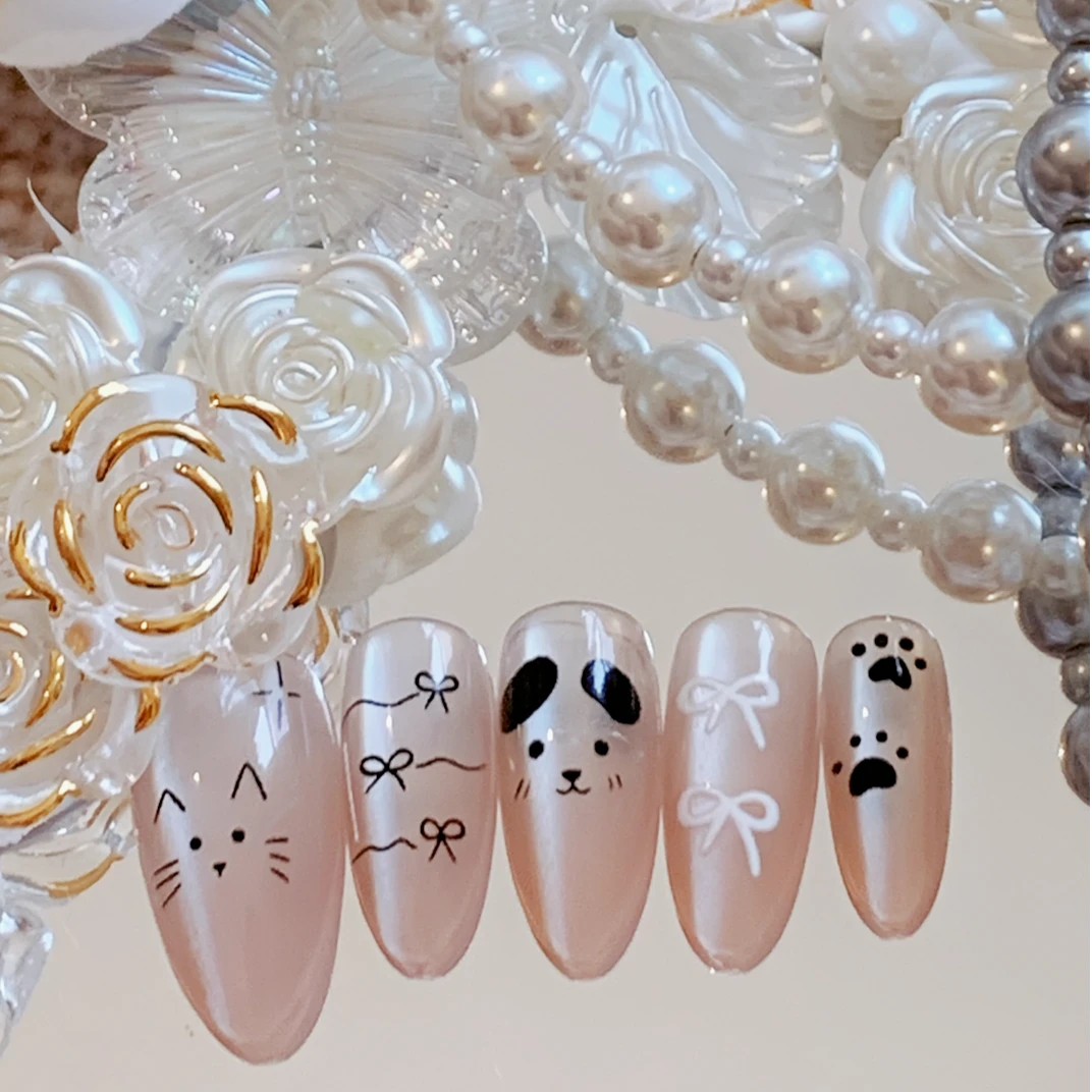 猫狗一家亲杏仁甲 | 超温柔的肉粉色猫眼穿戴甲