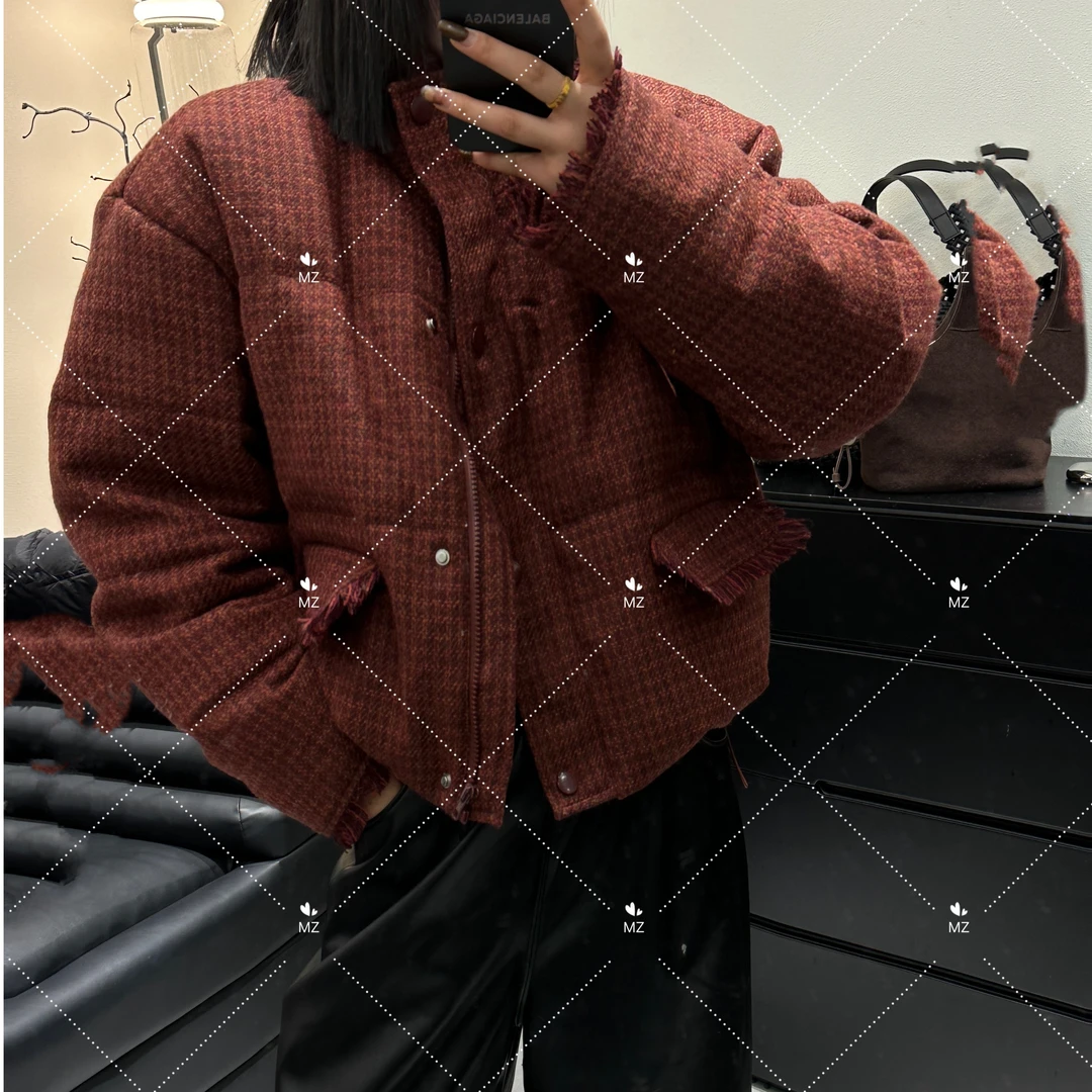 高领格纹羽绒服--334