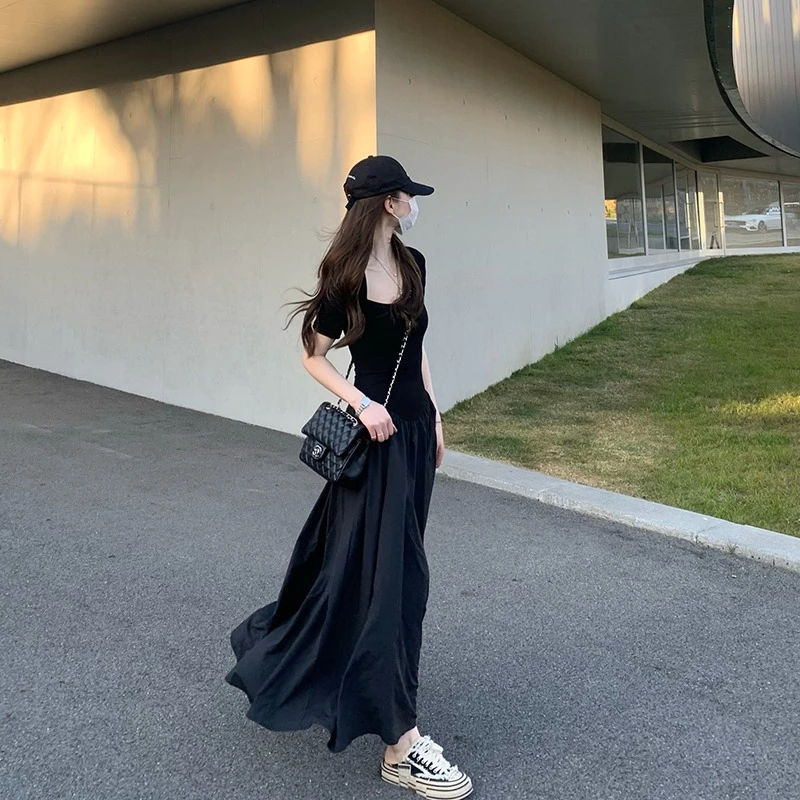 黑色超显瘦短袖连衣裙女夏款方领气质超长款大摆裙高级感长裙拼接