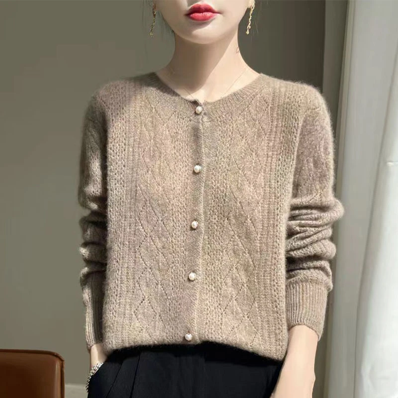 秋款女装新款圆领珍珠镂空高端开衫外套小外搭FT68