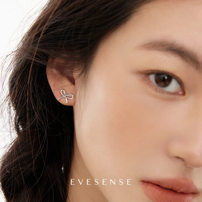 925银耳饰 纯银迷你蝴蝶结耳钉简约少女感百搭耳环