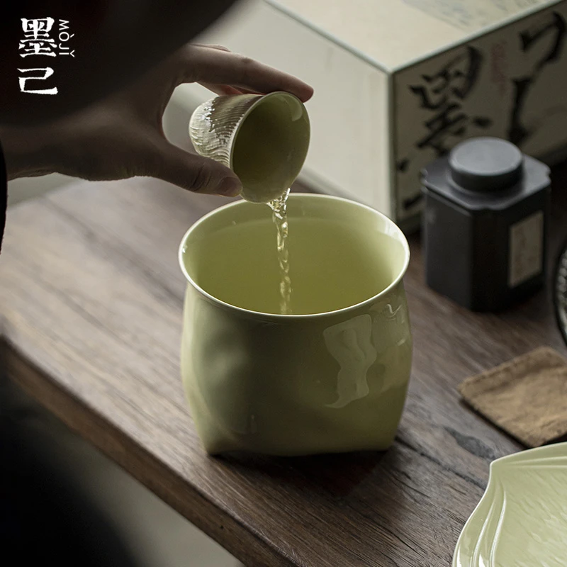 墨己芦苇青-箩筐废水缸