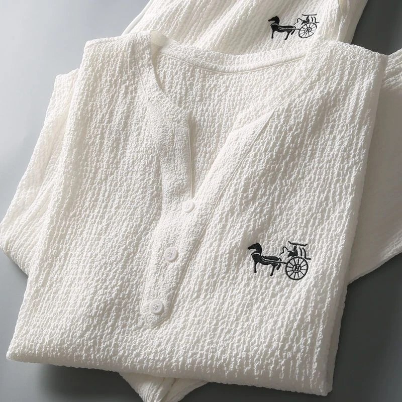 2024新款薄休闲运动套装男夏季 中国风高端V领刺绣修身短袖两件套