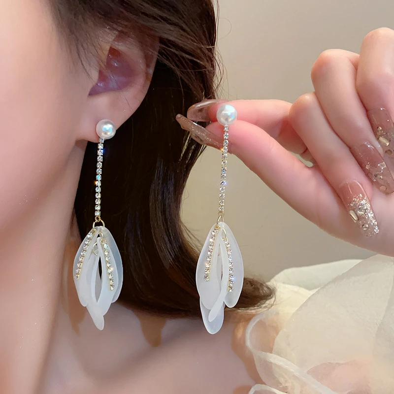 铜合金耳饰 花枝】超仙珠珠镶钻花瓣长款流苏耳环轻奢高级气质优雅