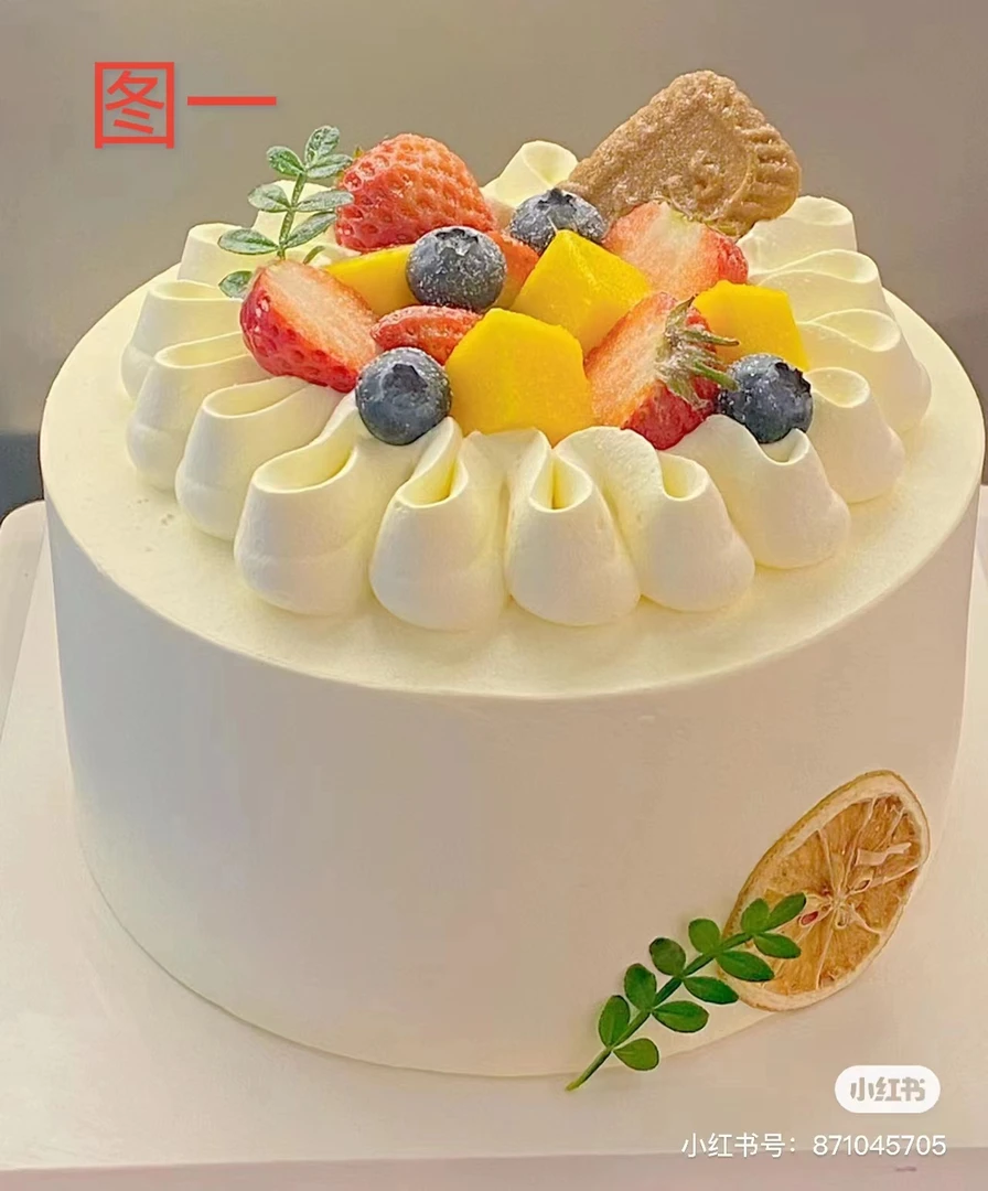 六英寸动物奶油蛋糕