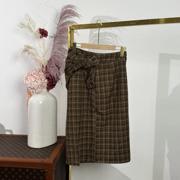 秋季上新~经典美拉德设计款格子半身裙 K1025