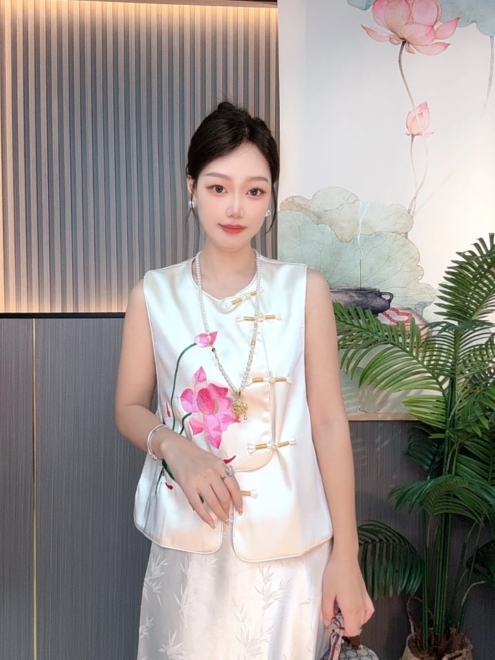 【荷花】新中式国风夏款织锦缎织绣文艺彩色系薄款提花复古马甲